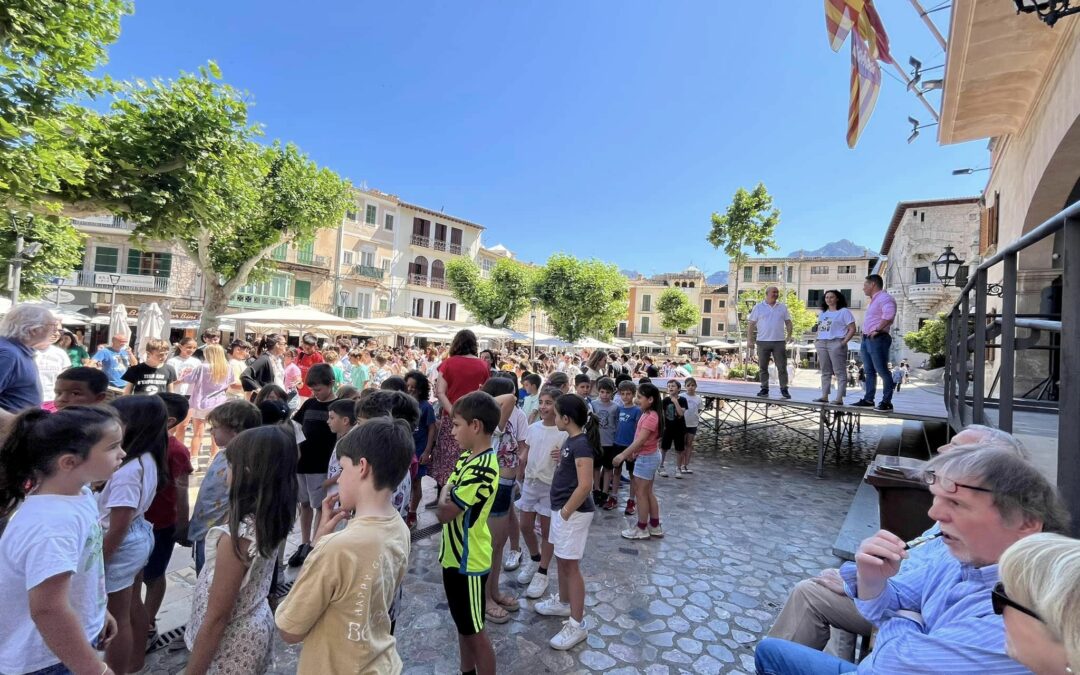 Solidaritat amb les famílies de València